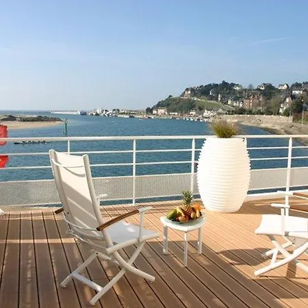 Hôtel La Marine 